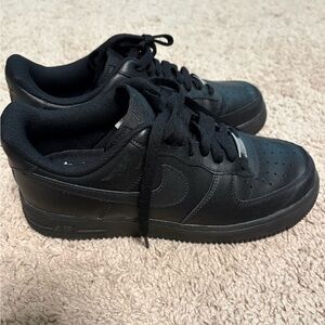 Black Nike Air Force 1